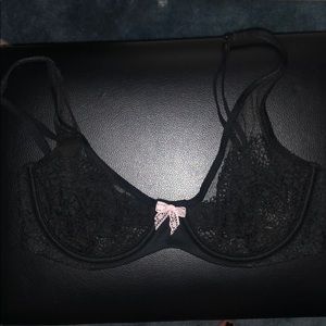 Victoria Secret Body By Victoria Unlined Bra